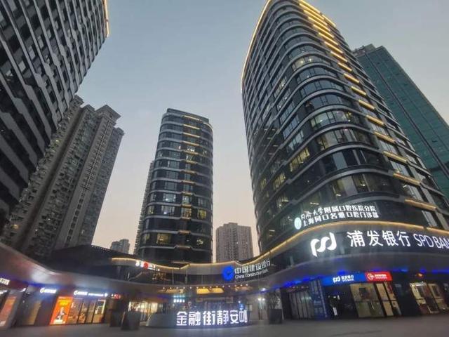 2023街镇街镇书记访谈丨曹家渡街道章钧五色睦邻家宝藏曹家渡