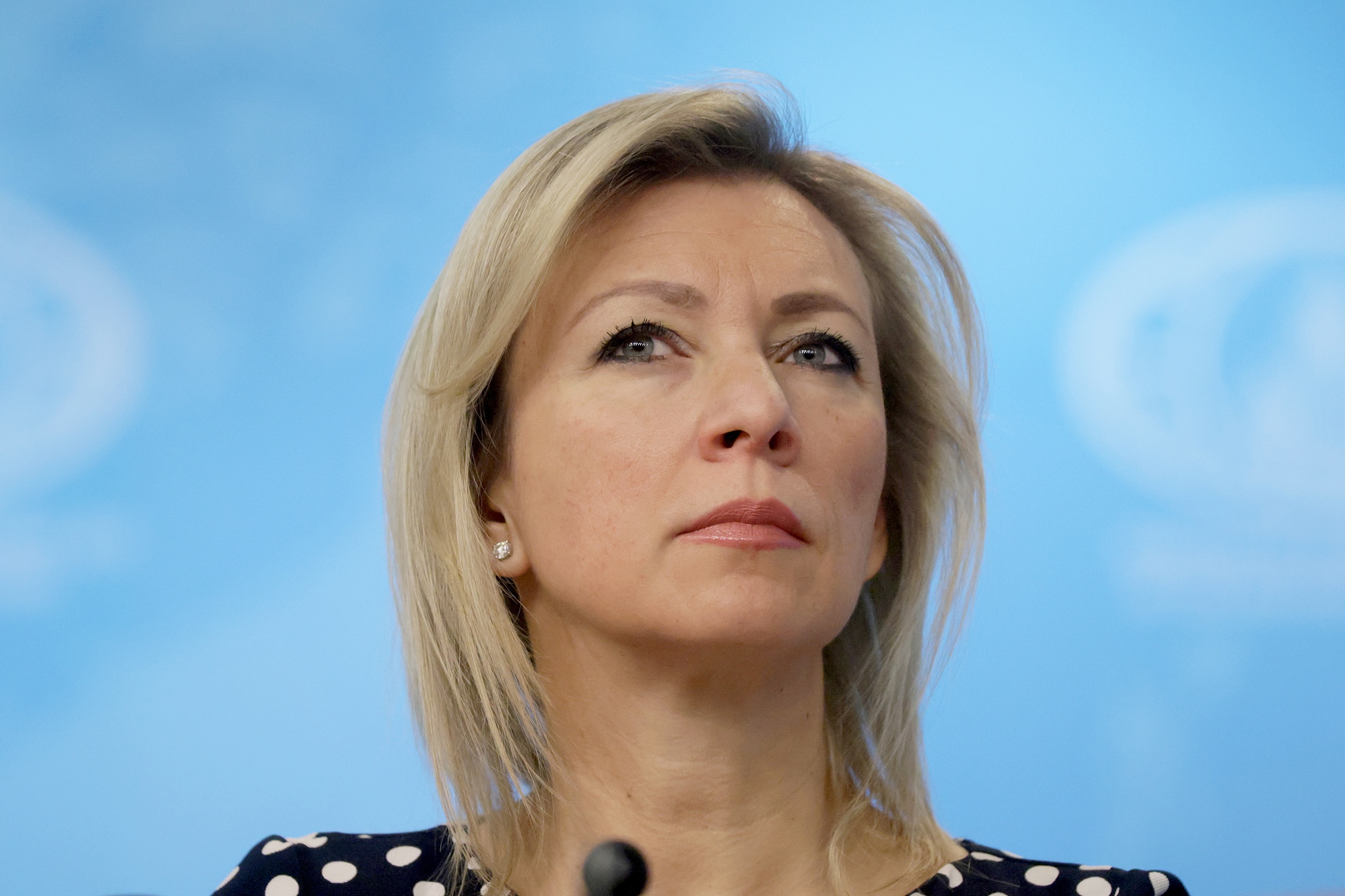 扎哈罗娃逐条驳斥英首相涉俄指控：他的谎言如此绝望